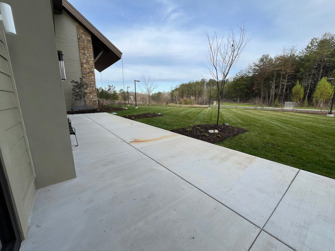 Outside Display Space