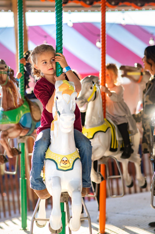 Carousel_Girl_holiding on_RJ.jpg