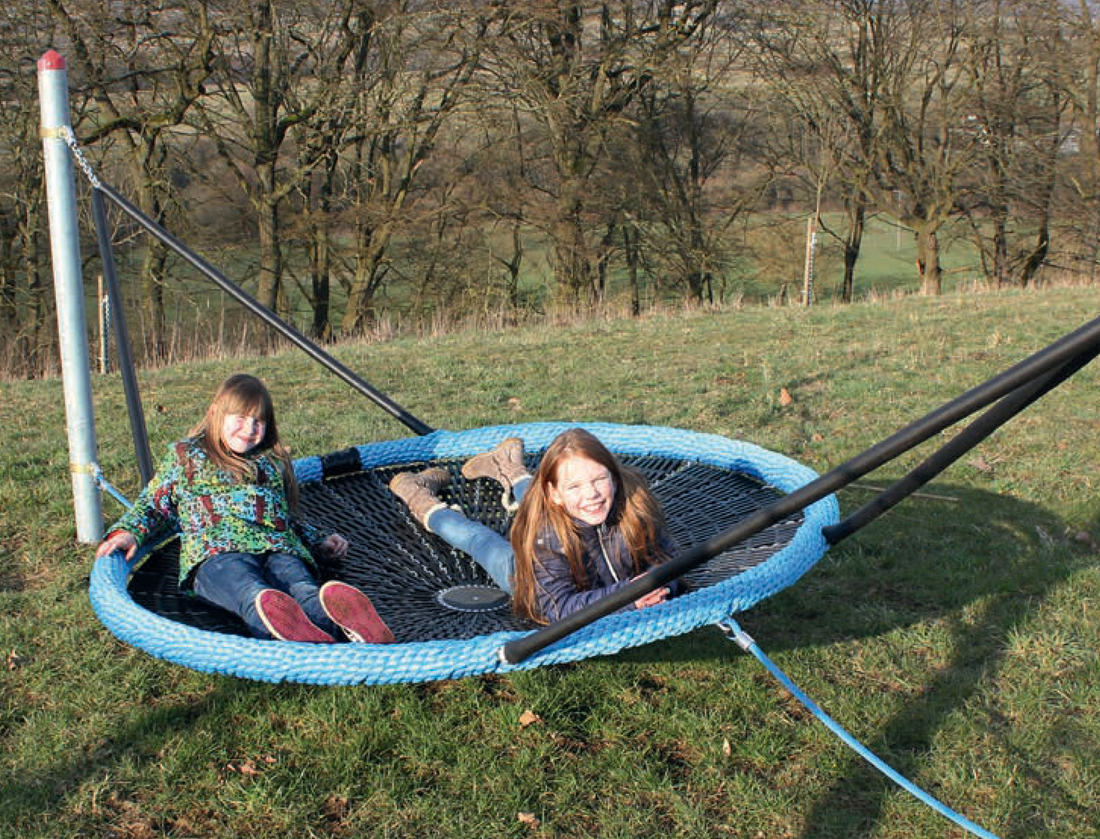 Birds Nest Cradle - The MAiZE